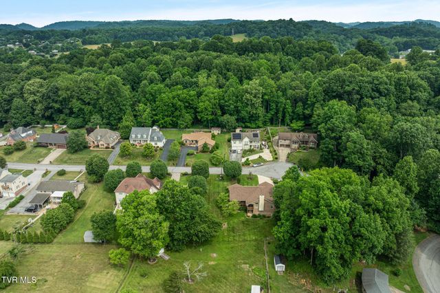 132 Douglas Lane, Bristol, TN 37620