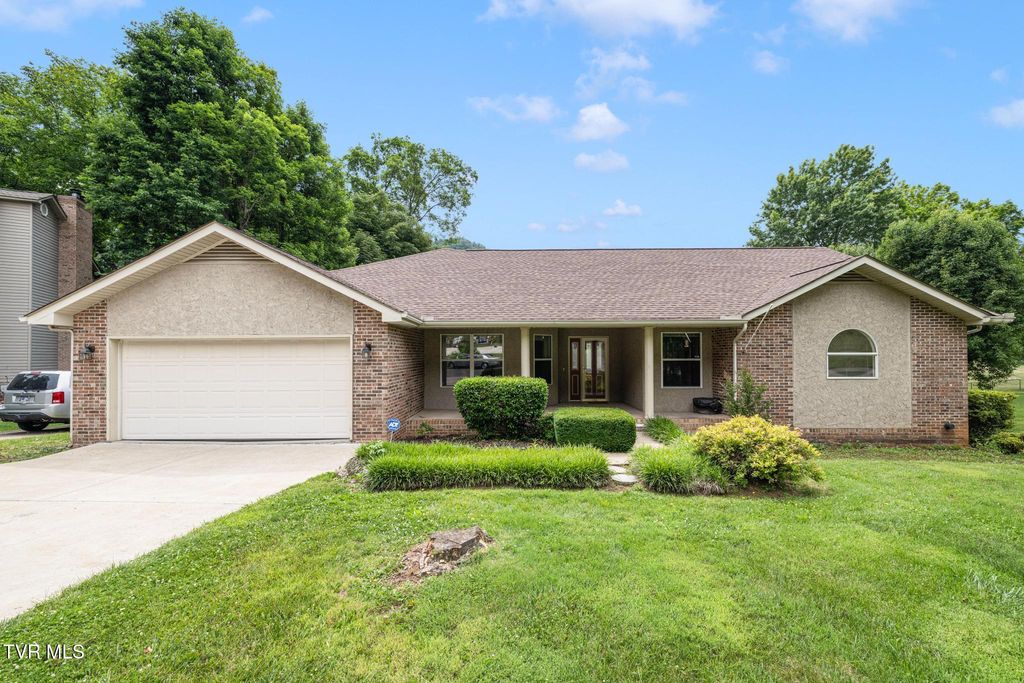 132 Douglas Lane, Bristol, TN 37620