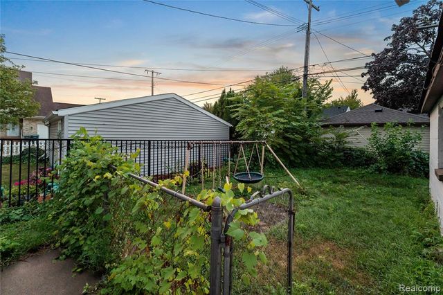 4509 Helen Street, Dearborn, MI 48126
