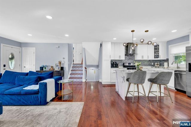 426 Union Avenue, Rutherford, NJ 07070