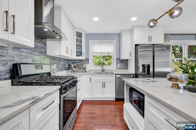 426 Union Avenue, Rutherford, NJ 07070