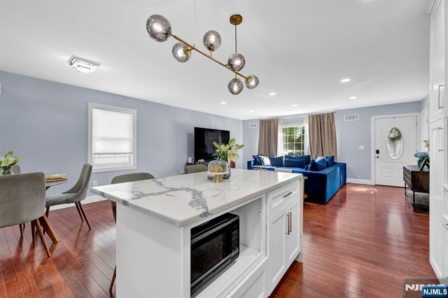 426 Union Avenue, Rutherford, NJ 07070