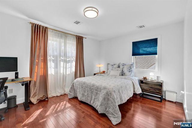 426 Union Avenue, Rutherford, NJ 07070