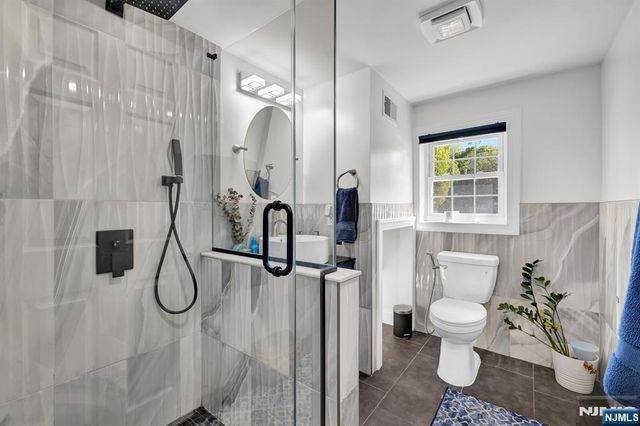 426 Union Avenue, Rutherford, NJ 07070