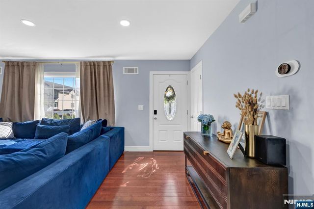 426 Union Avenue, Rutherford, NJ 07070