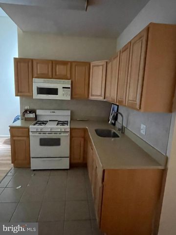 1540 N 18TH ST, Philadelphia, PA 19121