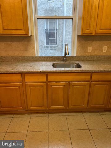 1540 N 18TH ST, Philadelphia, PA 19121