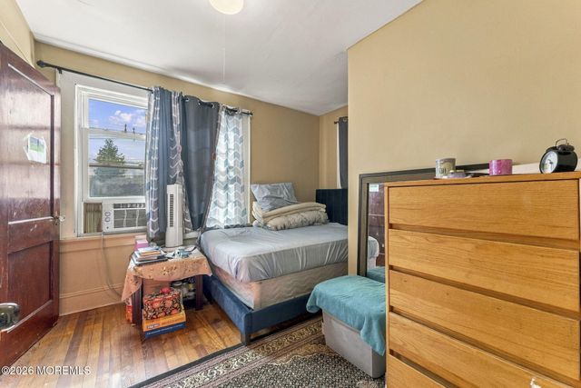 2125 Woodbridge Avenue, Edison, NJ 08817