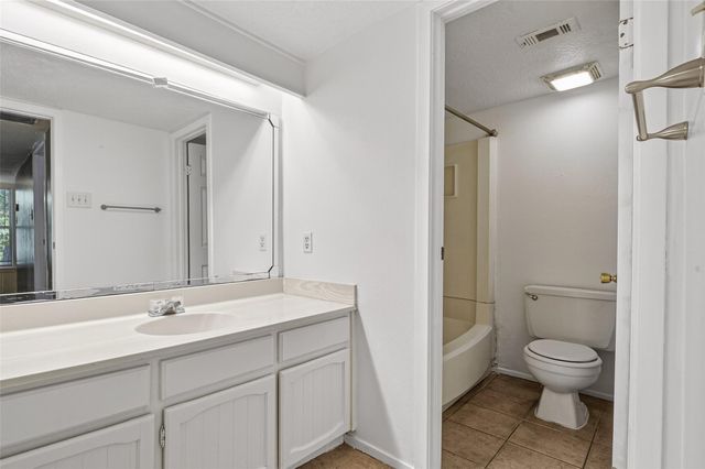 1106 E Red Cedar Circle, Spring, TX 77380