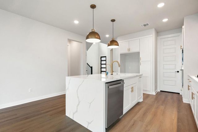 163 Great Sequoia Lane, Dripping Springs, TX 78620