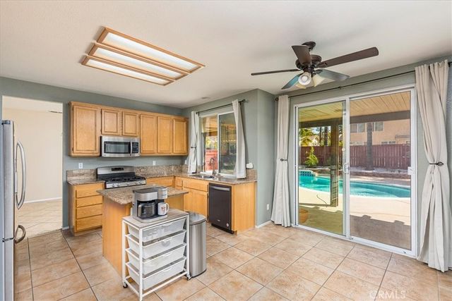 35604 Shadow, Winchester, CA 92596