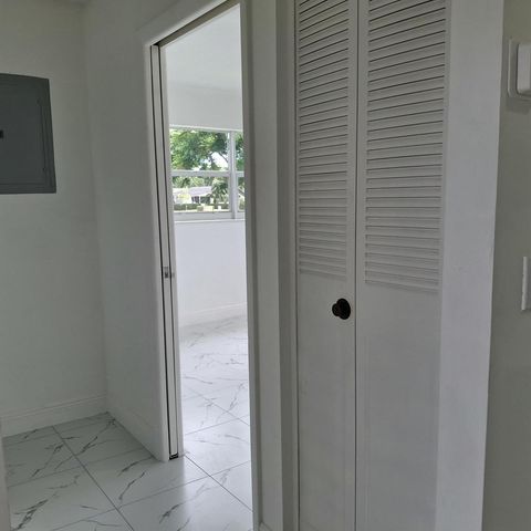 2739 Emory Drive W J, West Palm Beach, FL 33415
