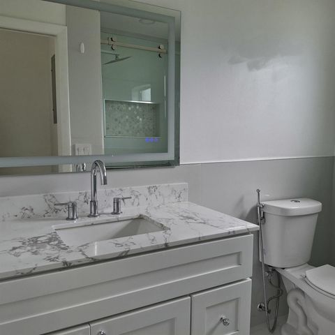 2739 Emory Drive W J, West Palm Beach, FL 33415