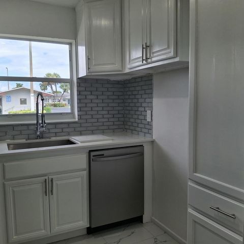 2739 Emory Drive W J, West Palm Beach, FL 33415