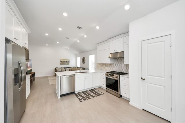 2406 Aquamarine Lane, Rosharon, TX 77583