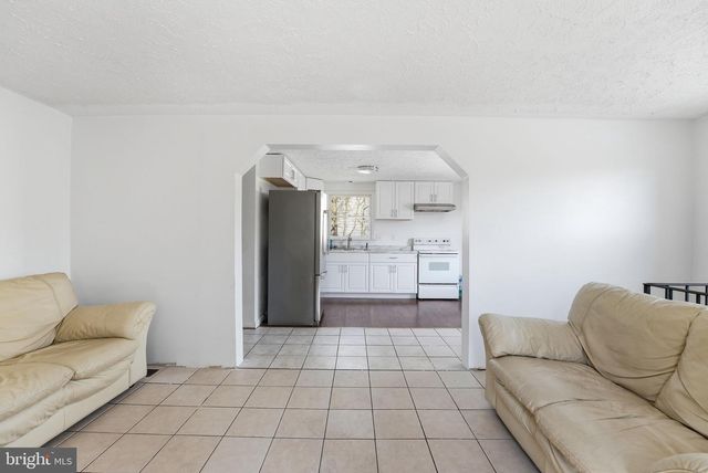 20 TUNIC AVE, Capitol Heights, MD 20743
