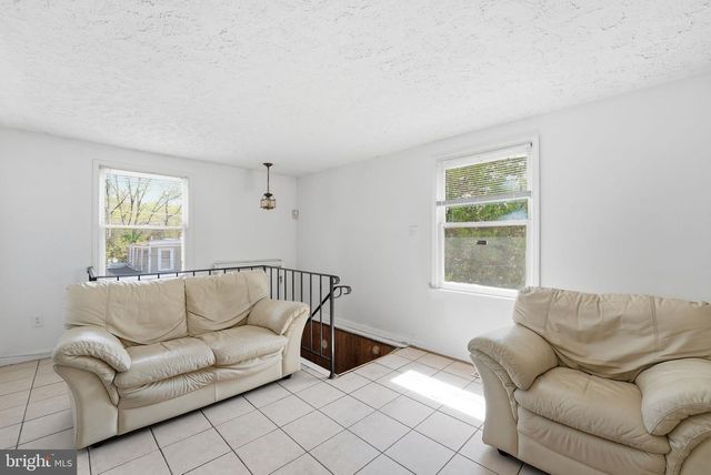 20 TUNIC AVE, Capitol Heights, MD 20743