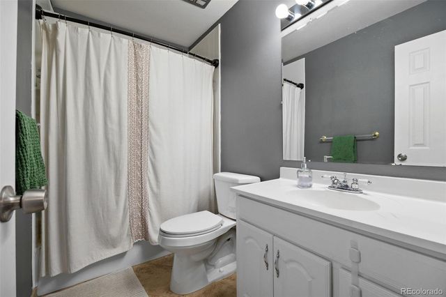 9239 E Nassau Avenue, Denver, CO 80237