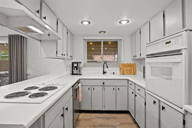 9239 E Nassau Avenue, Denver, CO 80237