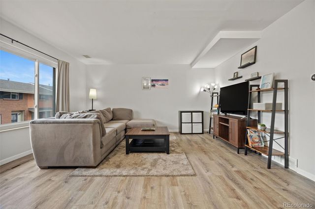 9239 E Nassau Avenue, Denver, CO 80237