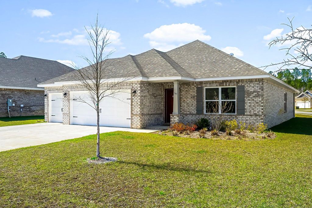 345 Polaris Place, Freeport, FL 32439