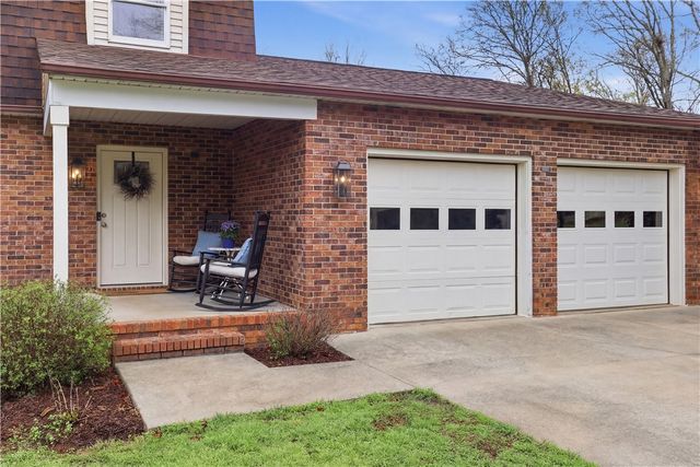 104 Roslyn Drive, Clemson, SC 29631