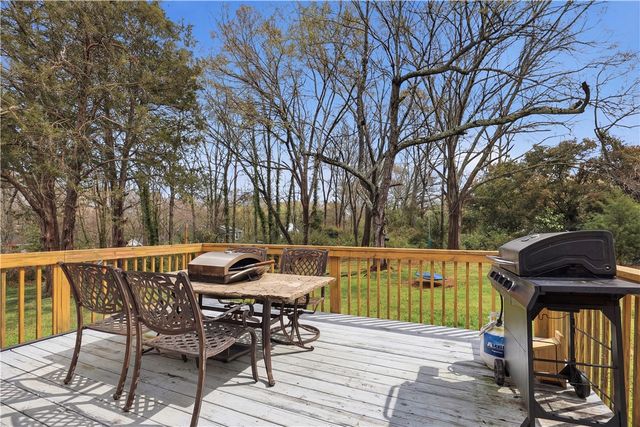 104 Roslyn Drive, Clemson, SC 29631