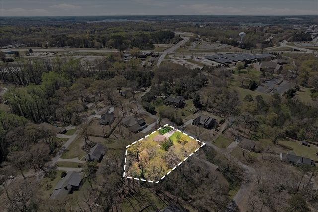 104 Roslyn Drive, Clemson, SC 29631