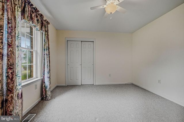 10 CORBIT SHARP DR, Townsend, DE 19734