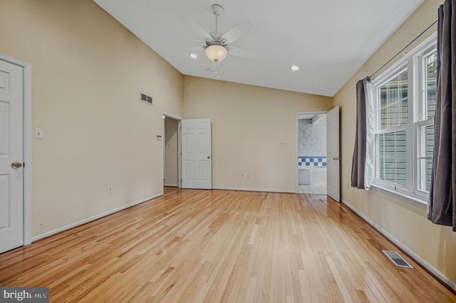 10 CORBIT SHARP DR, Townsend, DE 19734