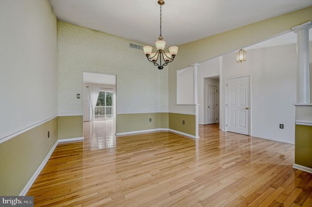 10 CORBIT SHARP DR, Townsend, DE 19734