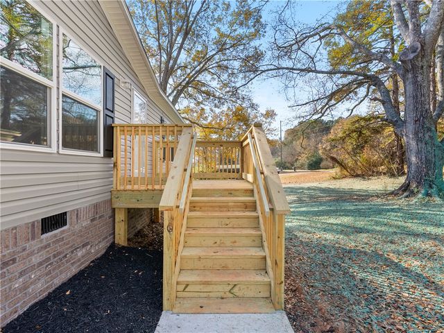 401 Mormon Church Road, Seneca, SC 29678