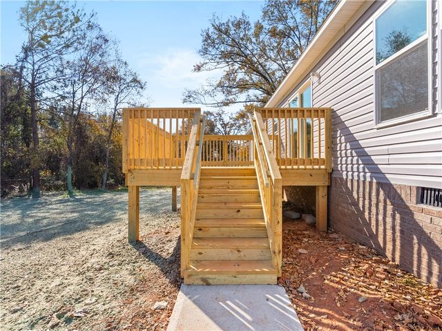 401 Mormon Church Road, Seneca, SC 29678