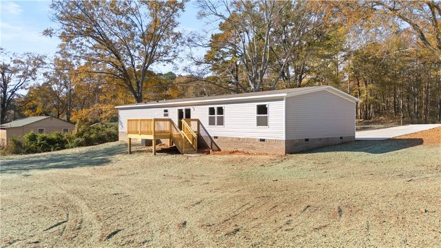 401 Mormon Church Road, Seneca, SC 29678