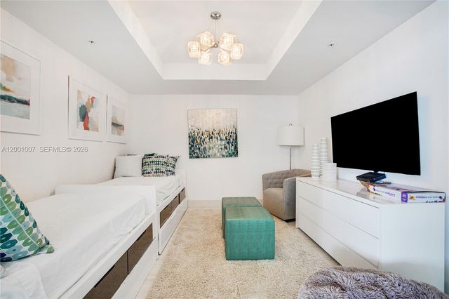 17111 Biscayne Boulevard 2008, North Miami Beach, FL 33160