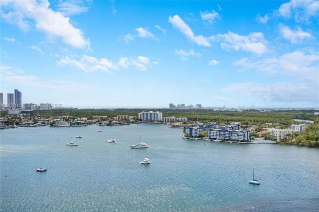 17111 Biscayne Boulevard 2008, North Miami Beach, FL 33160
