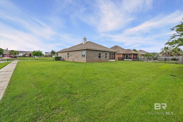 665 Darley Circle, Gulf Shores, AL 36542