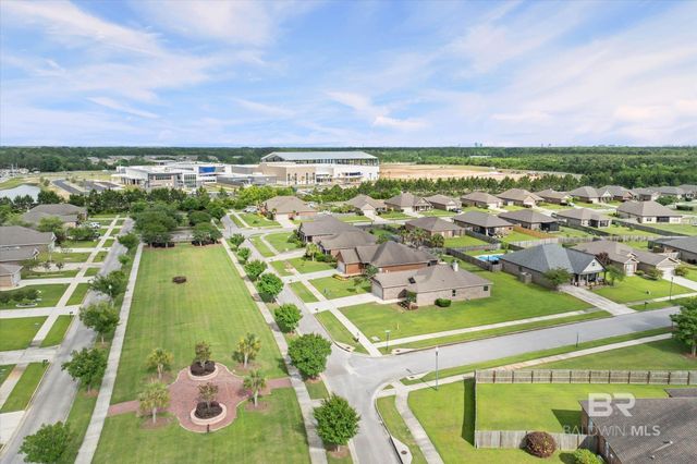 665 Darley Circle, Gulf Shores, AL 36542
