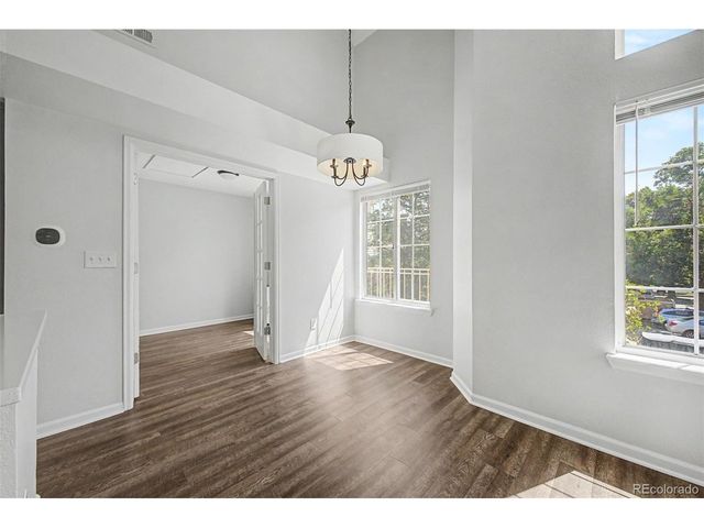 4883 White Rock Cir D, Boulder, CO 80301