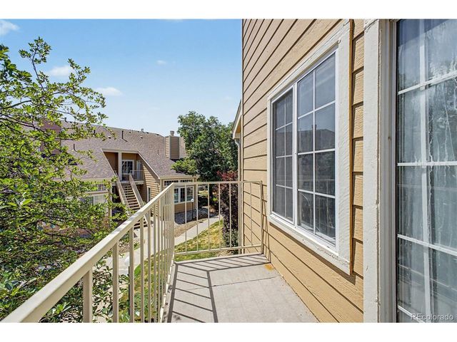 4883 White Rock Cir D, Boulder, CO 80301