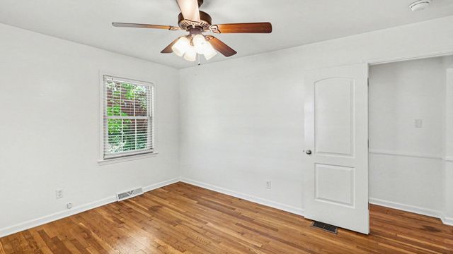 3040 Dartmouth Drive, Lexington, KY 40517