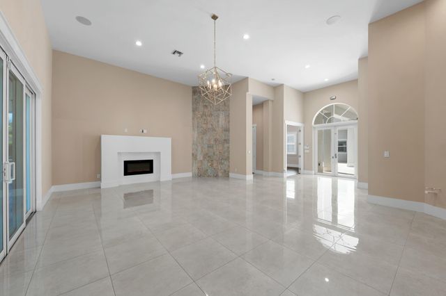 15503 Temple Boulevard, Loxahatchee, FL 33470