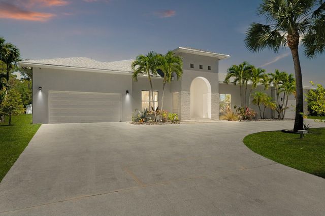 15503 Temple Boulevard, Loxahatchee, FL 33470