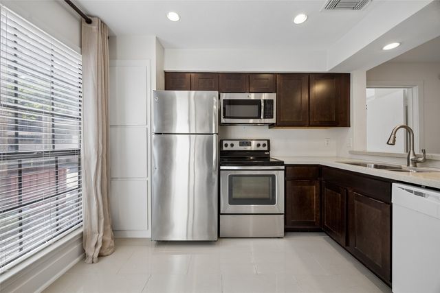 4777 Cedar Springs Road 3E, Dallas, TX 75219