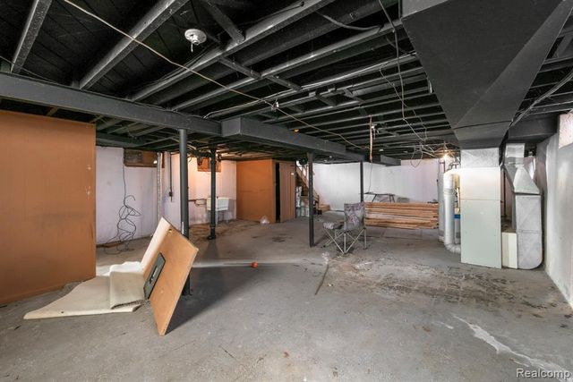 7739 Rosedale Boulevard, Allen Park, MI 48101