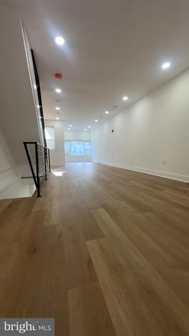 7349 E WALNUT LN, Philadelphia, PA 19138