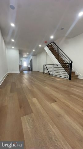7349 E WALNUT LN, Philadelphia, PA 19138