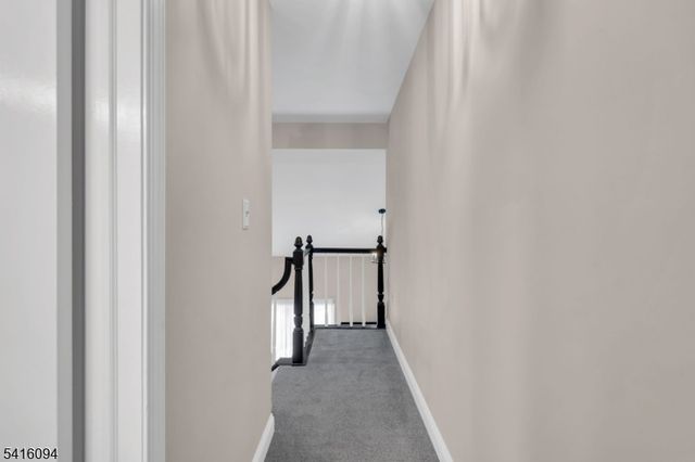 91 Delaware Ln 91, Branchburg Twp., NJ 08876