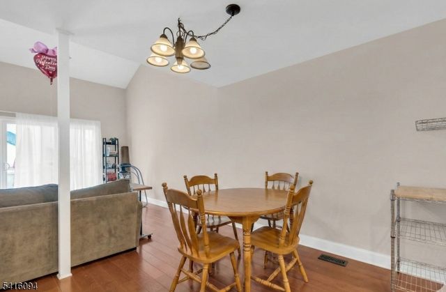 91 Delaware Ln 91, Branchburg Twp., NJ 08876