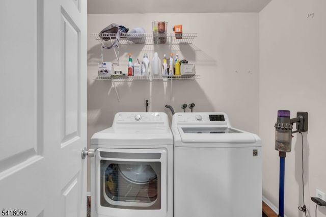 91 Delaware Ln 91, Branchburg Twp., NJ 08876